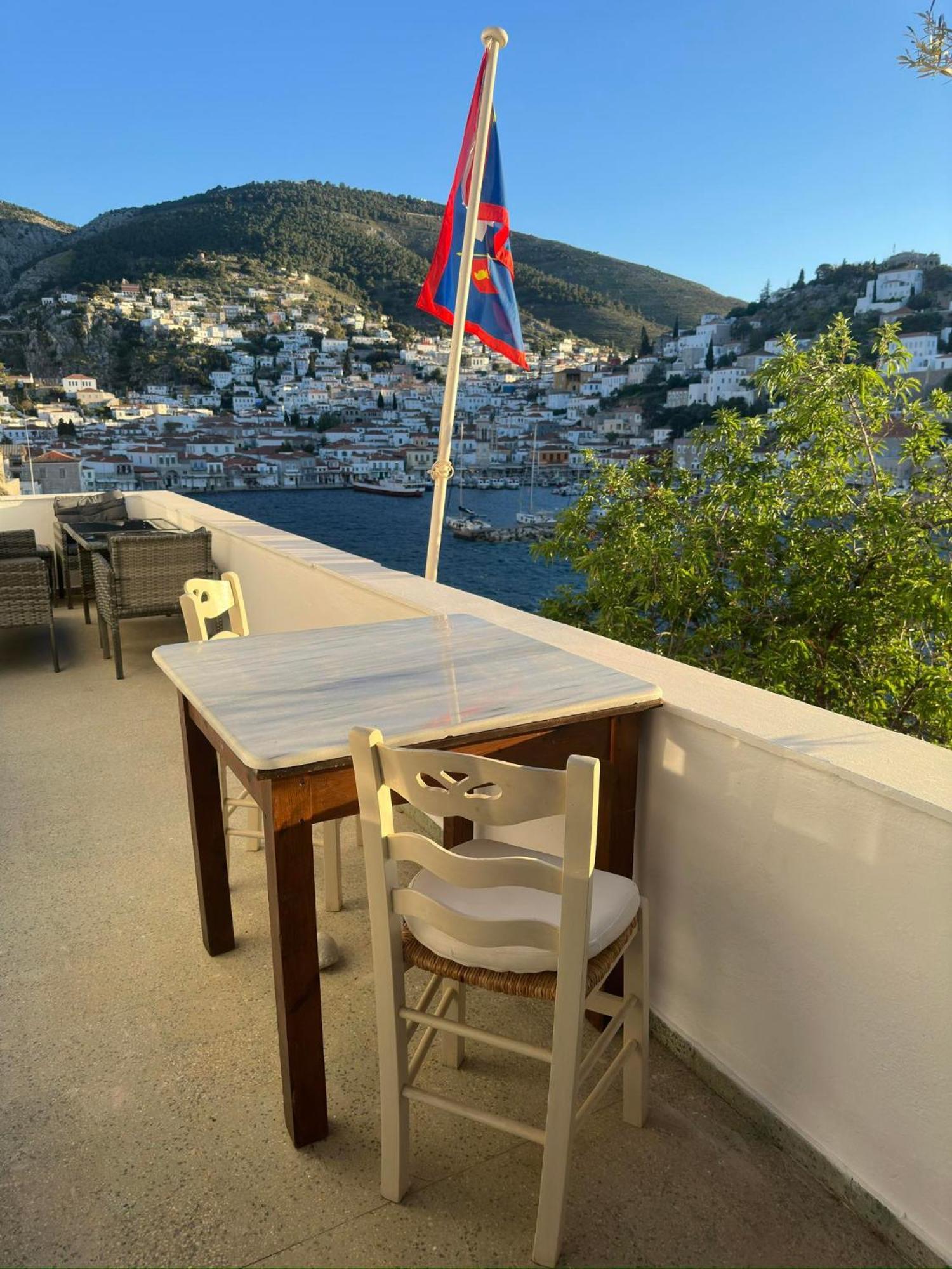Sunset View Lejlighed Hydra  Eksteriør billede